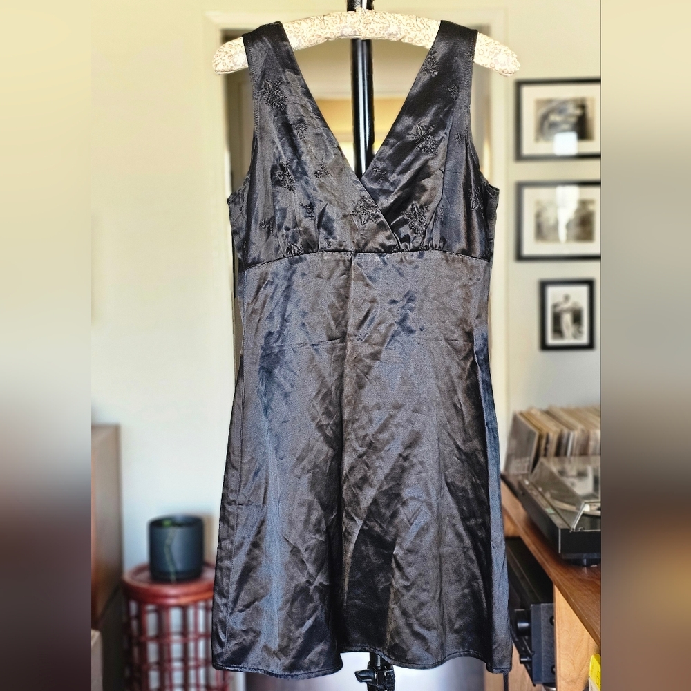 Vtg 90s Y2k Black Satin V-Neck Sleeveless Mini Dress